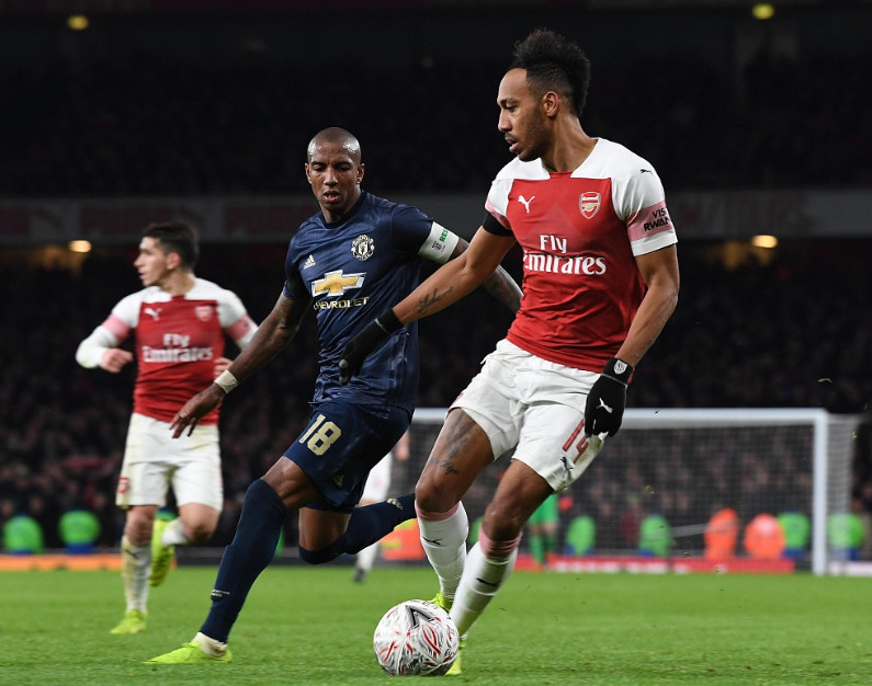 清晨突围战来临；勒沃库森围绕足总杯复出首秀；压力陡增；资深球员宣示担当